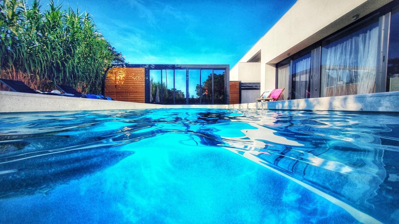 Villa Aurus - Luxury 5 Bedroom ヴィル エクステリア 写真